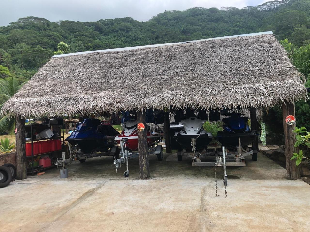 Pension Hibiscus Tahaa Uturoa Экстерьер фото